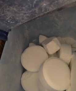 CLOROX Pool&Spa XtraBlue 3” Chlorinating Tablets, Kills Bacteria & Stops Algae, 5 LB 40 61SarIb RiL