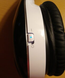 SOUL by Ludacris SL300WB High Definition Noise Canceling Headphones (Black/White) (Discontinued by Manufacturer) Standard Packaging 14 61ShRBKeSgL