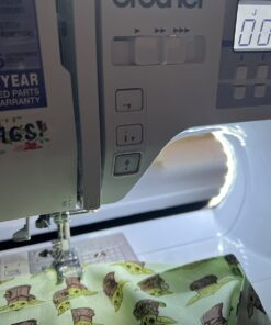 Brother Sewing and Quilting Machine, HC1850, 185 Built-in Stitches, LCD Display, 8 Included Sewing Feet 39 61SsBcMKPfL