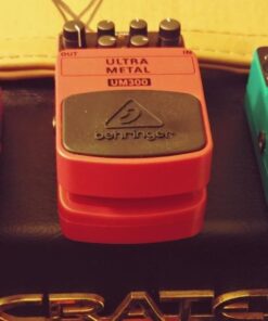 Behringer Ultra Metal UM300 Heavy Distortion Effects Pedal Single Guitar Pedal 13 61T rVZSOyL