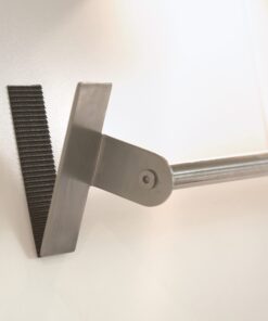 VELCRO Brand - 91100 Industrial Strength Low Profile Fasteners – Heavy Duty Professional Hold with a Flush Surface to Surface Mount - Holds up to 10 lbs. - 10ft x 1in Roll Tape, Black 19 61TKou7b2EL