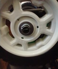 Scotts Elite Spreader for Grass Seed, Fertilizer, Salt and Ice Melt, Durable Push Spreader Holds up to 20,000 sq. ft Product Single Pack 56 61ThxdoudrL