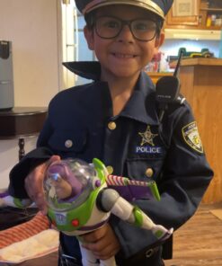 Dress Up America Police Costume for Kids - Police Officer Costume for Boys - Cop Uniform Set With Accessories Medium 37 61TpEwKelRL