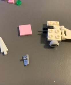 LEGO Overwatch D.Va and Reinhardt 75973 Mech Building Kit with Popular Overwatch Character Minifigures and Buildable Rocket Hammer (455 Pieces) 32 61TvCR6htCL