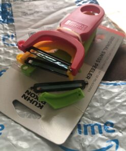 Kuhn Rikon Original Swiss Peeler 3-Pack Red/Green/Yellow Set of 3 Y Type Peeler 26 61Txx9VcZ9L
