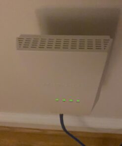 NETGEAR WiFi Mesh Range Extender EX6400 - Coverage up to 2100 sq.ft. and 35 devices with AC1900 Dual Band Wireless Signal Booster & Repeater (up to 1900Mbps speed), plus Mesh Smart Roaming AC1900 WiFi 29 61UDg3OBzkL 2