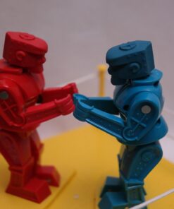 Mattel Games Rock 'Em Sock Em Robots: you control the battle of the robots in a boxing ring! 26 61UnNB8HEbL