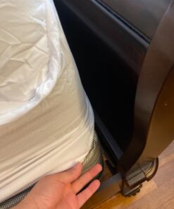 Utopia Bedding Quilted Fitted Mattress Pad (King) - Elastic Fitted Mattress Protector - Mattress Cover Stretches up to 16 Inches Deep - Machine Washable Mattress Topper White King 66 61VD02KbP7L