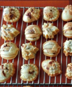 Nordic Ware Seasonal Collection Autumn Cakelette Pan 20 61VJDTu2JL