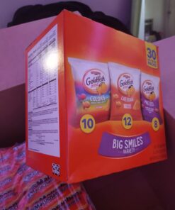 Goldfish Crackers Big Smiles Variety Pack with Cheddar, Colors, and Pretzels, Snack Packs, 30 Ct 38 61VmbL63arL