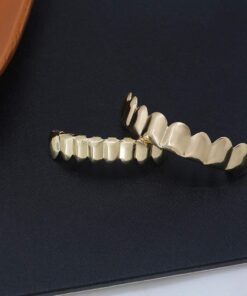 LuReen 8 Teeth Grillz 14k Gold Top and Bottom Grills Set Shiny Hip Hop Teeth Grillz + Extra Molding Bars for Halloween Costume Cosplay 12 61VtnDXSlNL