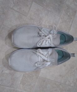 CLOUT Guard - Premium Water & Stain Repellent - Waterproof and Protect Suede, Leather, Nubuck, Fabric, Nylon, Polyester & More - Sneakerhead Protector for All Sneakers, Shoes, Boots, & Accessories 32 61WQsXgNwHL