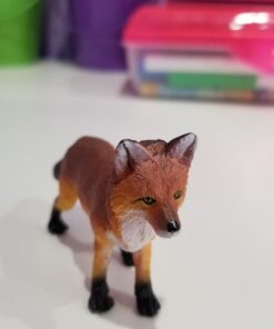 Safari Ltd. Red Fox Figurine - Detailed 3.5" Plastic Model Figure - Fun Educational Play Toy for Boys, Girls & Kids Ages 1+ 31 61WbyfdAvTL