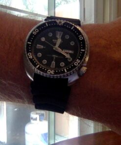 Seiko Original Rubber Curved Line Watch Band 22mm Divers Model and Genuine Seiko Spring Bars 48 61WwoQt4yqL