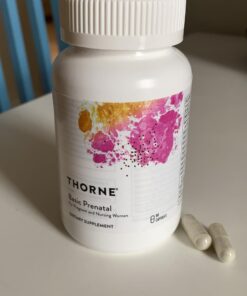 Thorne Basic Prenatal - Well-Researched Folate Multi for Pregnant and Nursing Women Includes 18 Vitamins and Minerals, Plus Choline - 90 Capsules - 30 Servings 28 61X 09MwyyL