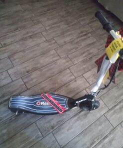 Razor E100 Glow Electric Scooter for Kids Age 8+, LED Light-Up Deck, 8" Air-filled Front Tire, Up to 40 Minutes Continuous Ride Time 32 61X8Q2 QR L