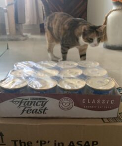 Purina Fancy Feast Classic Pate Ocean Whitefish and Tuna Feast Classic Grain Free Wet Cat Food Pate - (24) 3 oz. Cans Ocean Whitefish & Tuna 3 Ounce (Pack of 24) 27 61XOR73kRzL