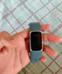 Fitbit Charge 5 Advanced Health & Fitness Tracker with Built-in GPS, Stress Management Tools, Sleep Tracking, 24/7 Heart Rate & More, Mineral Blue, One Size S & L Bands Included, Steel Blue/Platinum Fitbit Charge 5 41 61YB6QuTfxL