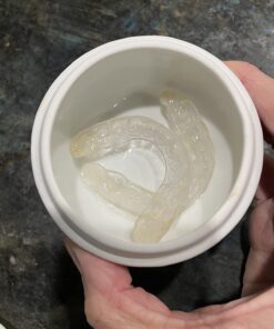 iSonic F3900 Ultrasonic Denture/Aligner/Retainer Cleaner for all dental and sleep apnea appliances, 110V 20W (tank no longer removable) , White , 0.4Pt/0.2L 01.F3900, AC110V 50 61YK0gy2q8L