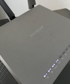 NETGEAR Nighthawk Smart Wi-Fi Router (R7000) - AC1900 Wireless Speed (Up to 1900 Mbps) | Up to 1800 Sq Ft Coverage & 30 Devices | 4 x 1G Ethernet and 2 USB ports | Armor Security 49 61YSpJOVIL