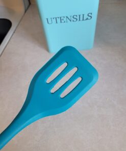 StarPack Basic Silicone Cooking Kitchen Utensils Set (5 Piece) - Cooking Utensils Set with Heat Resistance up to 480°F - Large & Small Spatulas, Whisk & Basting Brush Silicone Utensils (Teal Blue) Basics (Heat Resistant 480°F) Teal Blue 18 61Yu0qKo bL