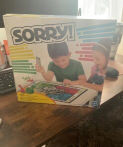 Hasbro Gaming Sorry! Game classic 29 61YxFKHc4eL