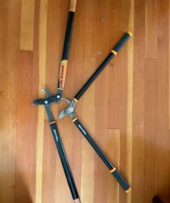 Fiskars 32" PowerGear Bypass Lopper and Tree Trimmer - Sharp Precision-Ground Steel Blade for Cutting up to 2" Diameter - Lawn and Garden Tools - Orange/Black Bypass Lopper 32" 36 61ZCFXbCekL