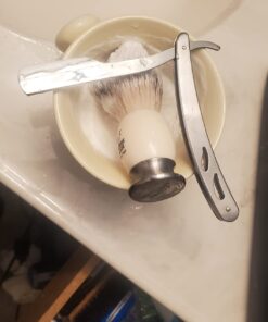 Equinox Professional Straight Edge Razor with 100 Single Derby Blades 100% Stainless Steel Razor and Blades - Close Shaving Men's Manual Shaver - Disposable Blades -Barber Straight Razor Kit - Silver Steel Razor W/ 100 Derby Blades 40 61a7ANiHXjL