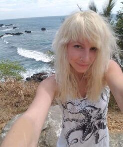 Luseta Purple Shampoo and Conditioner Set for Blonde, Gray - Color Treated Hair - Sulfate Free Paraben Free - Infused with Cocos Nucifera Oil for Curly and Damaged Hair - 2x16.9oz 16.9 Fl Oz (Pack of 2) 50 61aiQ0qHgJL