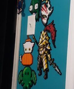 Duck Brand Reusable and Removable Poster Putty for Mounting, 2 oz, White (1436912) 2 oz. 36 61axK7CWBeL