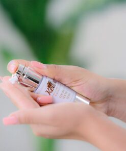 Natural Acne Cleanser - Gentle Face Wash To Clear and Control Acne Prone Skin - Tea Tree Oil, Aloe Vera & Gentle Essential Oils For A Refreshing Deep Clean - For Teens and Adults by Keeva Organics 17 61bicgKFQcL 1