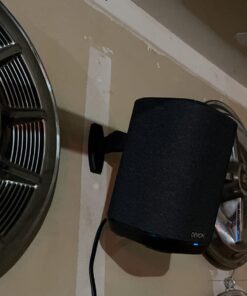 ECHOGEAR Speaker Wall & Ceiling Mount Pair - Universal Design Works with Vizio, Sony, & More - Tilt & Swivel Without Tools for Surround Sound - Easy to Install Indoors & Outdoors 84 61btzpyKC6L