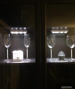 OXYLED Tap Closet Lights, One Touch Light, Stick-on Anywhere 4-Led Touch Tap Light, Cordless Touch Sensor LED Night Light, Battery Operated Stair Safe Lights, 140° Rotation 1 Pack 45 61cYe8hxjnL