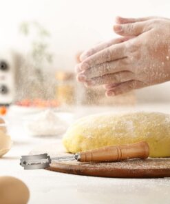 SAINT GERMAIN Premium Hand Crafted Bread Lame for Dough Scoring Knife, Tool Sourdough Slashing with 10 Blades Included Replacement Authentic Leather Protector Cover 27 61cdZapU2WL