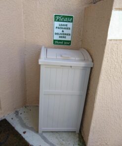 Suncast 33 Gallon Hideaway Trash Can for Patio - Resin Outdoor Trash with Lid - Use in Backyard, Deck, or Patio - Taupe 1 Pack 28 61ci3cs1nsL