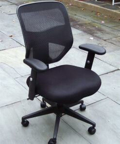 HON Prominent High Back Work Mesh Computer Chair for Office Desk, (HVL531), Swivel-Tilt, Black Fabric Office Chair 45 61cigjkNiL