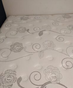 Utopia Bedding Zippered Mattress Encasement King - 100% Waterproof and Bed Bug Proof Mattress Protector - Absorbent, Six-Sided Mattress Cover 1 41 61ck5dD0ggL