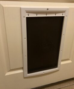 PetSafe Extreme Weather Energy Efficient Pet Door - 3 Flap System - For Large Dogs Up to 100 lb Plastic Frame 36 61crWMdUngL