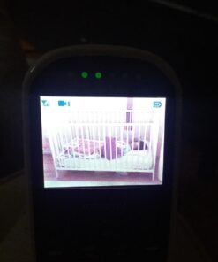 Motorola MBP25-2 Wireless 2.4 GHz Video Baby Monitor with 2.4-Inch Color LCD Screen and Two Cameras 9 61d0hRACcL