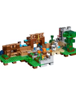 Alternative view of LEGO Minecraft The Crafting Box 2.0 21135 Building Kit (717 Pieces) (Discontinued by Manufacturer)