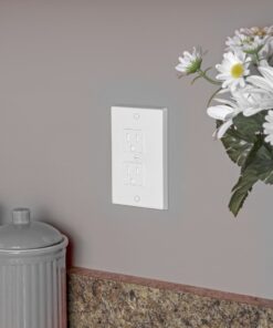Jambini Self-Closing Outlet Covers - An Alternative To Socket Plugs - 3 pack 37 61e6OE3kXbL