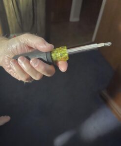 Klein Tools 32500 11-in-1 Screwdriver / Nut Driver Set, 8 Bits (Phillips, Slotted, Torx, Square), 3 Nut Driver Sizes, Cushion Grip Handle Plastic 38 61eIFylaRL