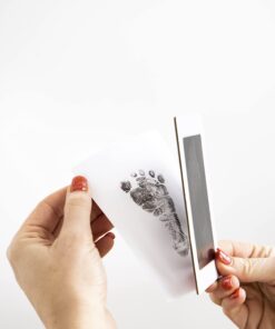 Pearhead First 5 Years Chevron Baby Memory Book, Clean-Touch Baby Safe Ink Pad for Baby’s Handprint or Baby’s Footprint, Gender Neutral Baby Milestone And Pregnancy Book, Gray Gray Chevron Babybook 40 61efH4phqHL