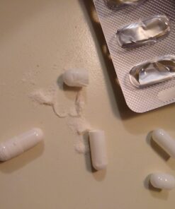 Nutramax Proviable Digestive Health Supplement Multi-Strain Probiotics and Prebiotics for Cats and Dogs - with 7 Strains of Bacteria, 80 Capsules 80 Count 41 61ehAgmTeHL