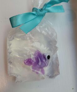 Make Your Own Soap (Klutz Activity Kit) for 72 months to 180 months includes blocks of clear soap base (20) 56 61etx AASuL