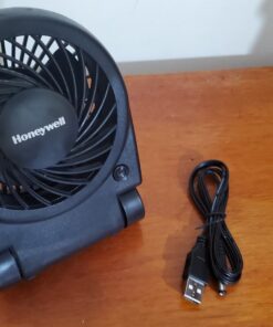 Honeywell HTF090B Turbo on the Go Personal Fan, Black – Small, Portable Fan 37 61fO2Kdn7pL