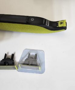 Philips Norelco Genuine OneBlade Replacement Blades, 2 Count, QP220/80 33 61gB0OW5m5L