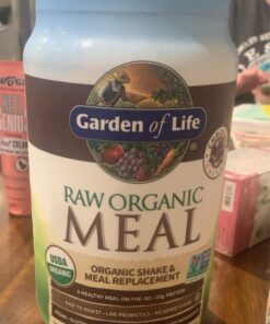 Garden of Life Vegan Protein Powder - Raw Organic Meal Replacement Shakes - Vanilla Chai - Pea Protein, Greens and Probiotics for Women and Men, Plant Based Dairy Free All in One Shake, 28 Servings 2 Pound (Pack of 1) 26 61hIq5PwbpL