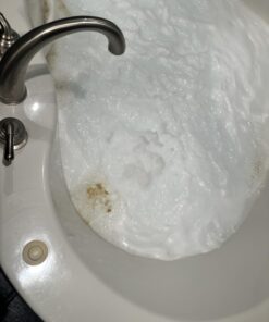 Oh Yuk Jetted Tub Cleaner for Jacuzzis, Bathtubs, and Whirlpools - 16 Ounces 16 Fl Oz (Pack of 1) 30 61hW2ucHmEL