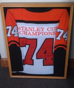 Ultra Clear PRO UV Jersey Frame Display Case for Basketball Football Baseball Hockey Jesey, Lockable Oak Finish 11 61hl9rSLh7L